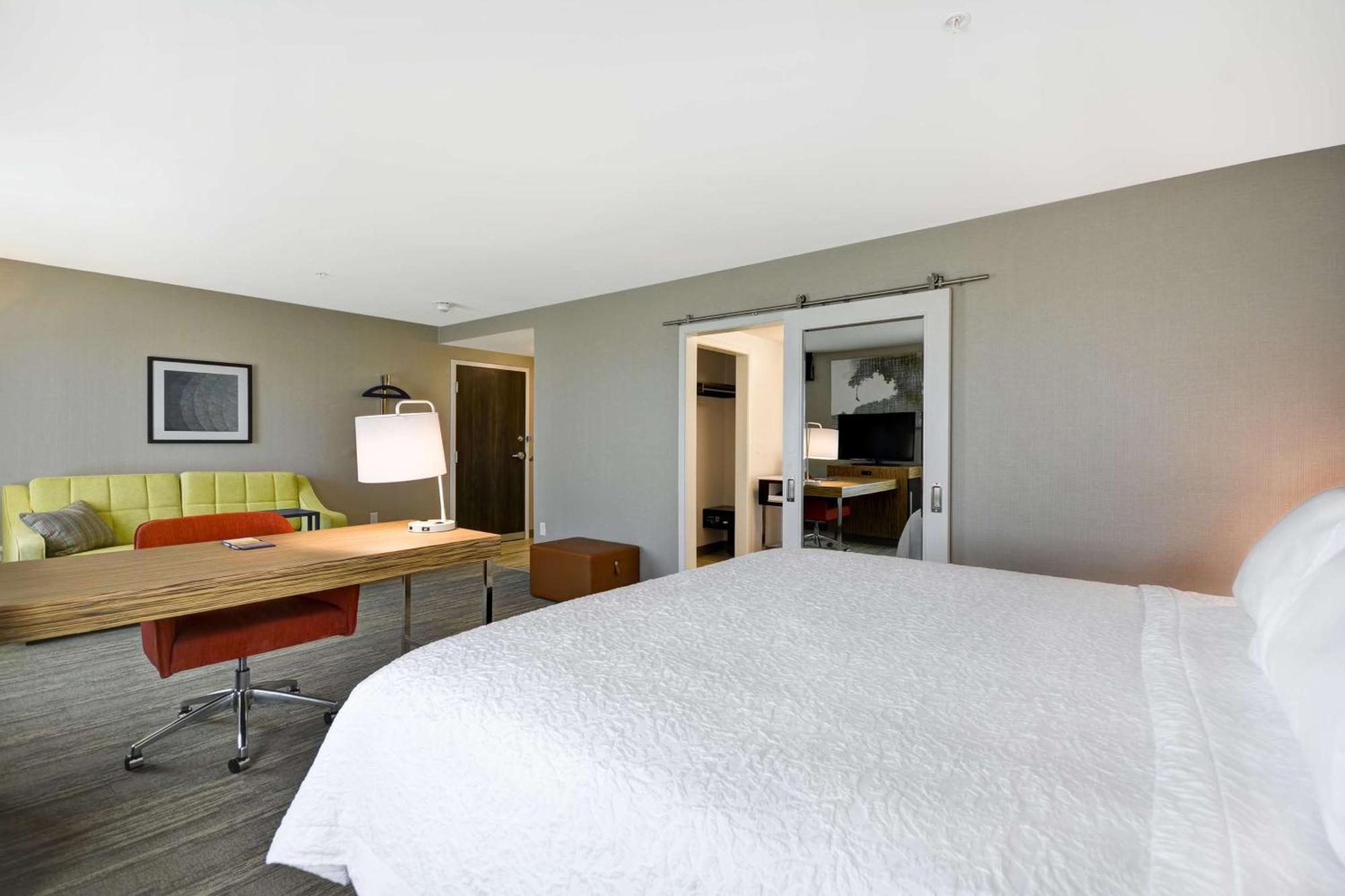 Hampton Inn & Suites Detroit/Warren Esterno foto
