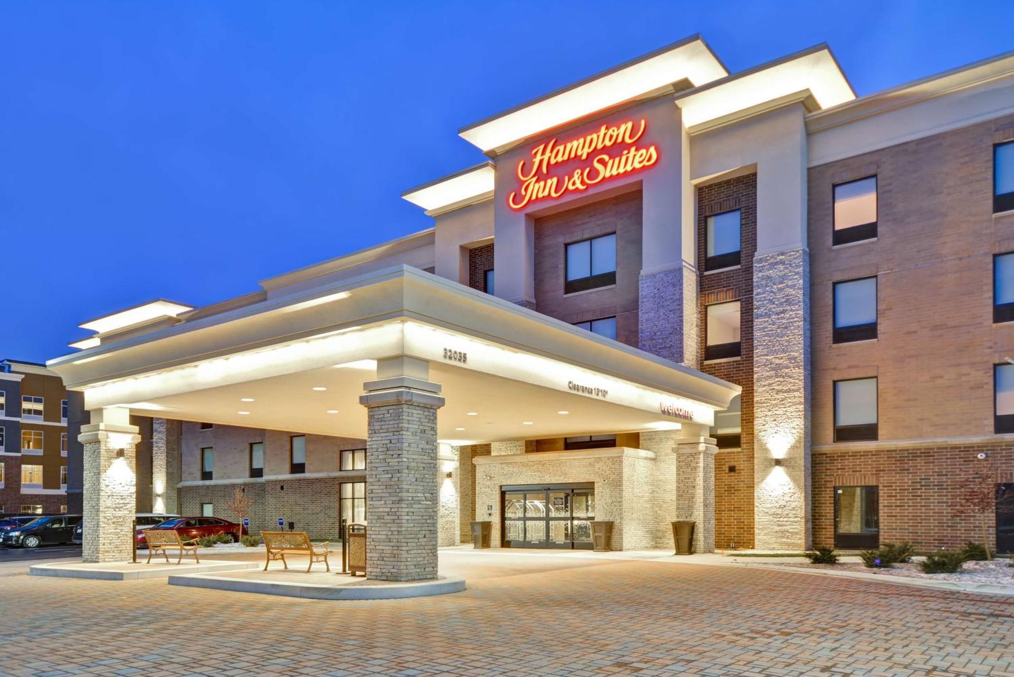 Hampton Inn & Suites Detroit/Warren Esterno foto