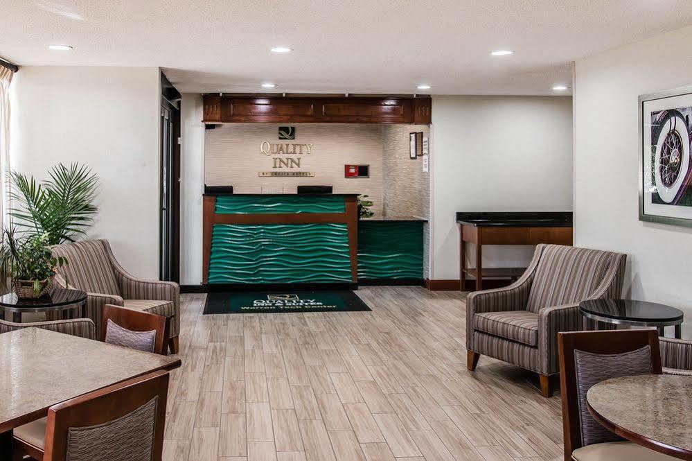 Hampton Inn & Suites Detroit/Warren Esterno foto